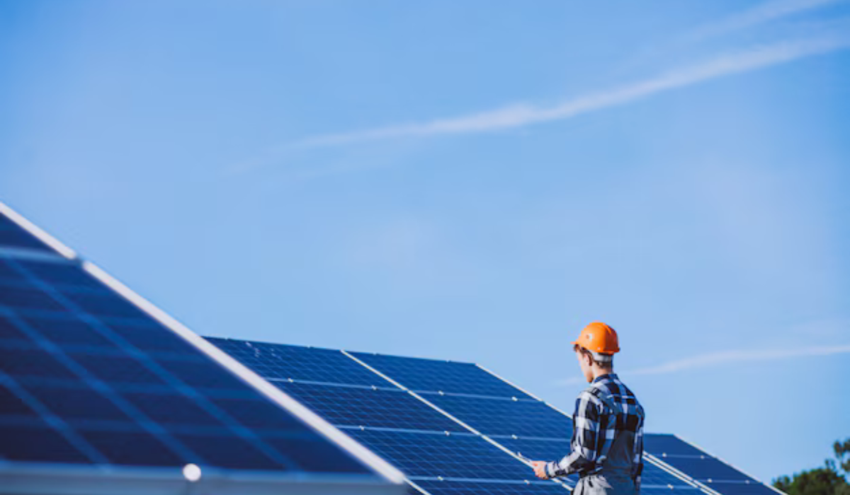 Best Season for Efficiency of Rooftop Solar Panels in India (Months Explained).